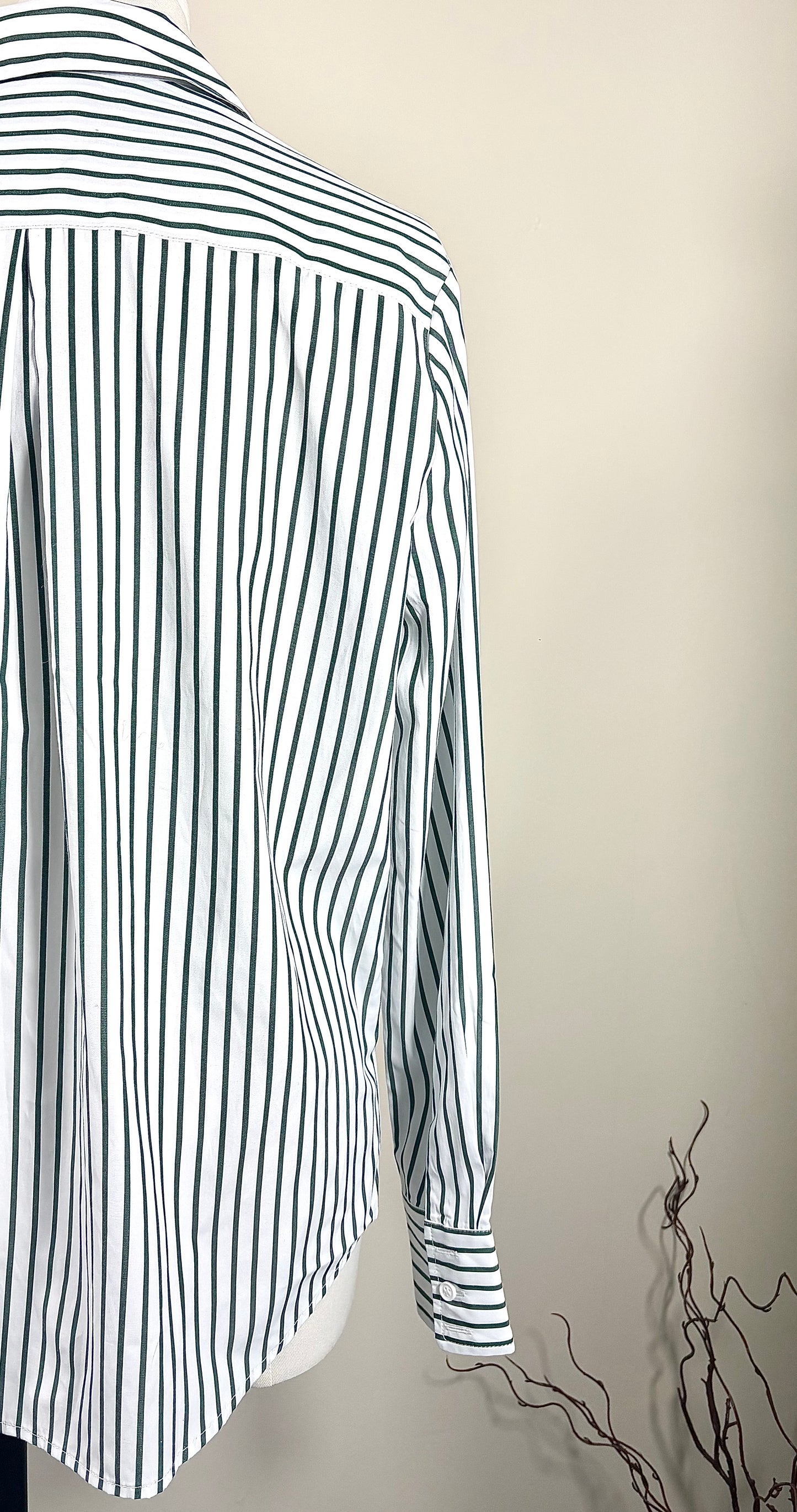 Chemise Ysia — ligne pure, rayures signatures
