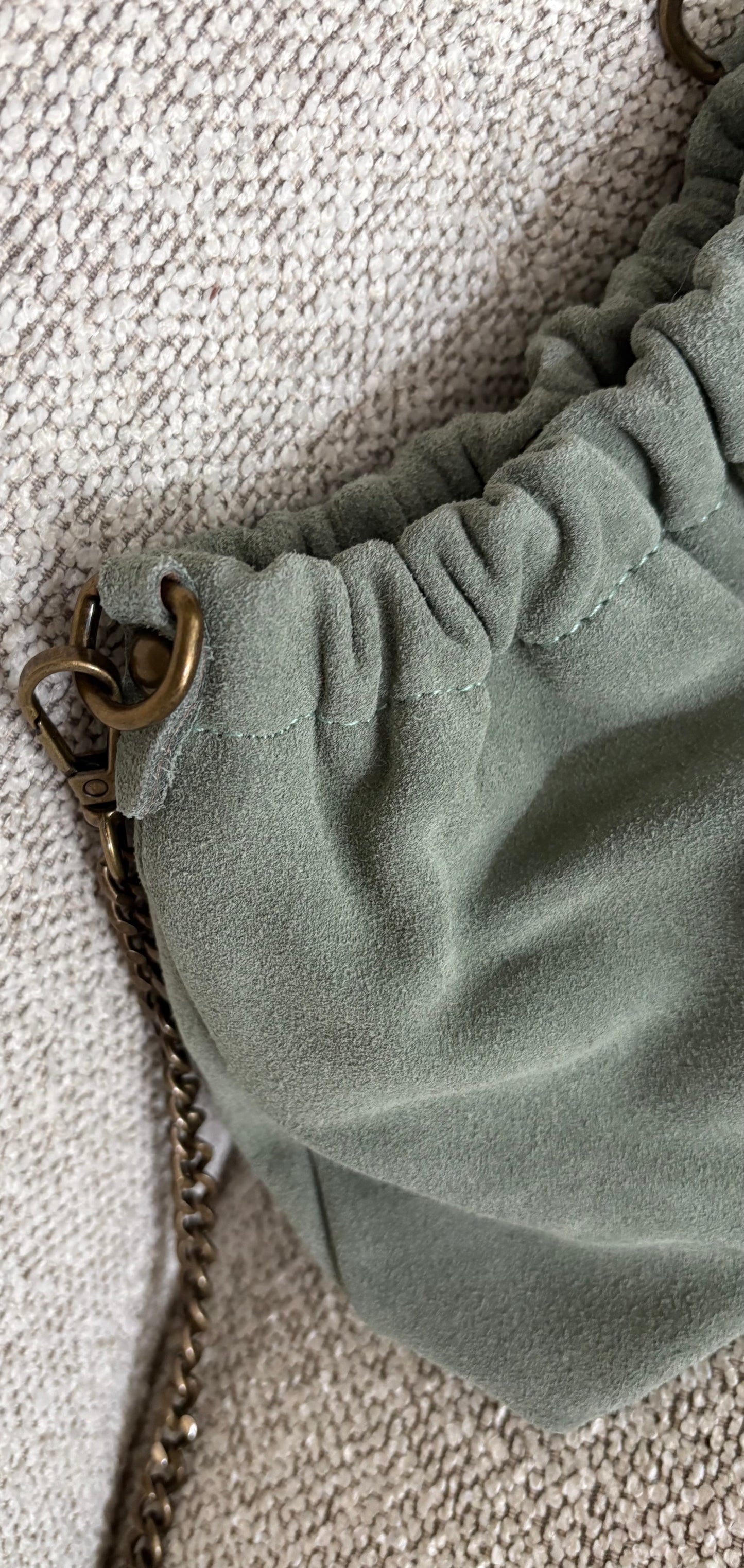 Sac Selya – Daim Véritable Chaîne Or Brossé